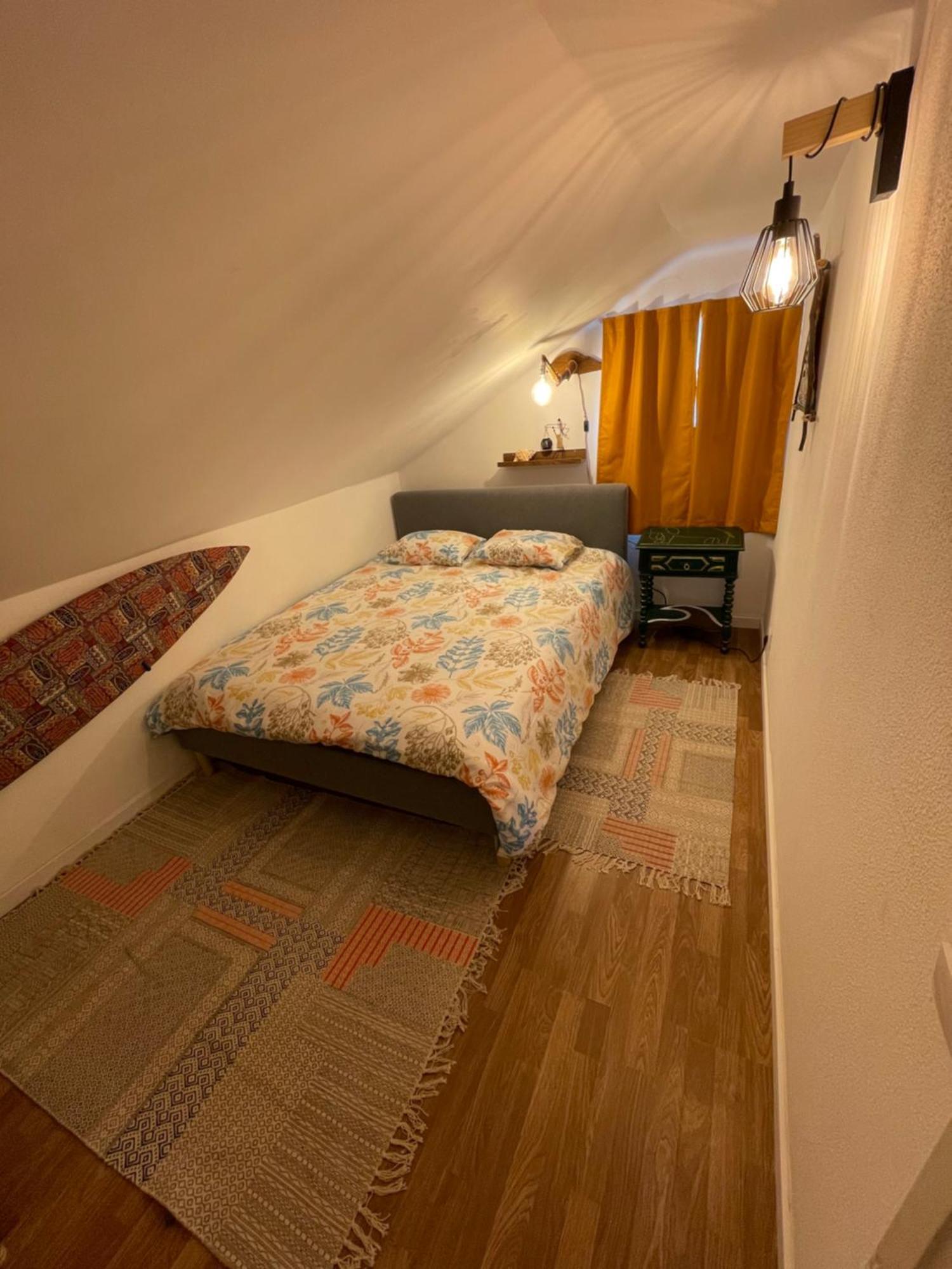 Хостел Lisbon Soul Surf Camp Кашкайш Экстерьер фото
