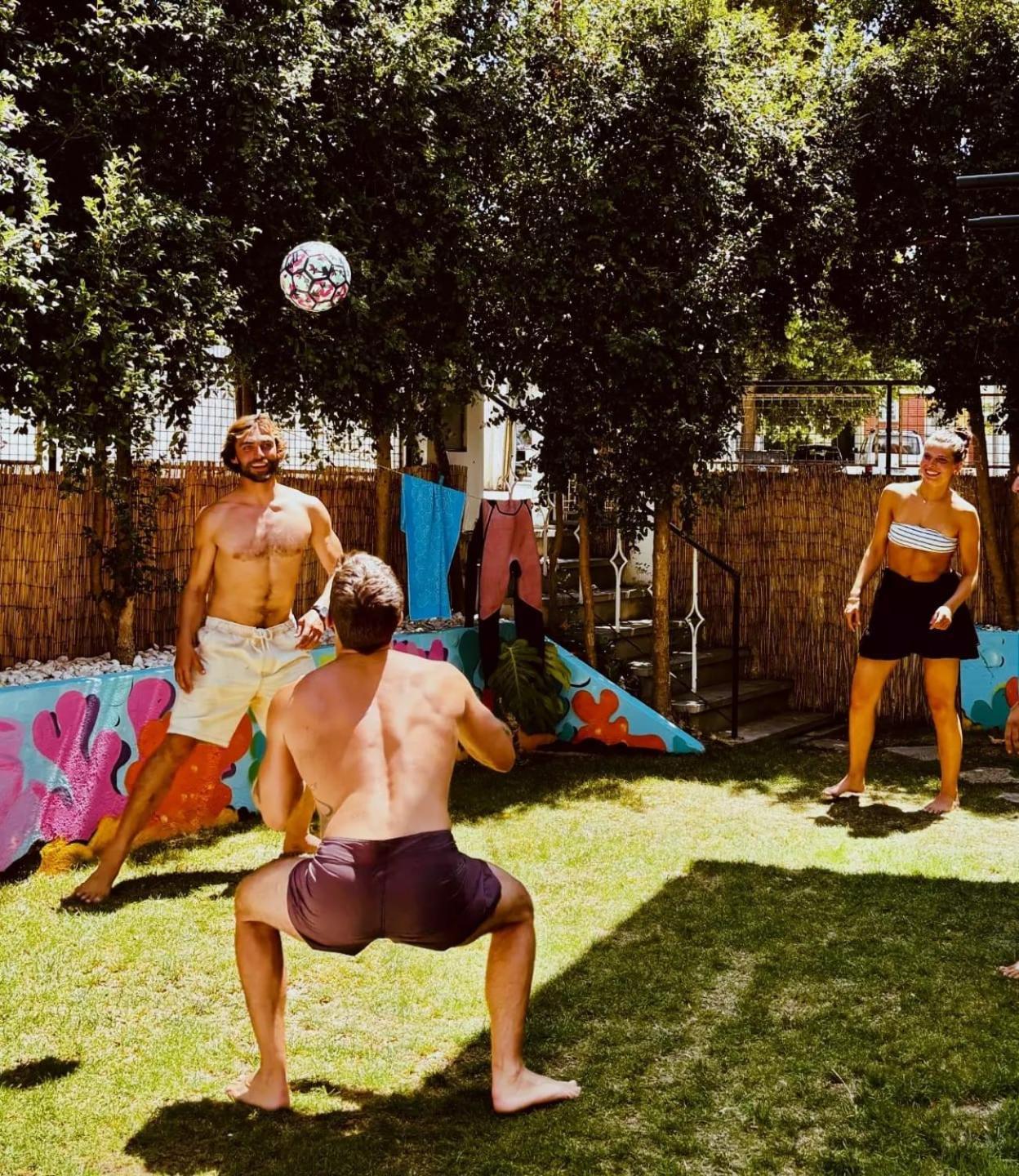 Хостел Lisbon Soul Surf Camp Кашкайш Экстерьер фото
